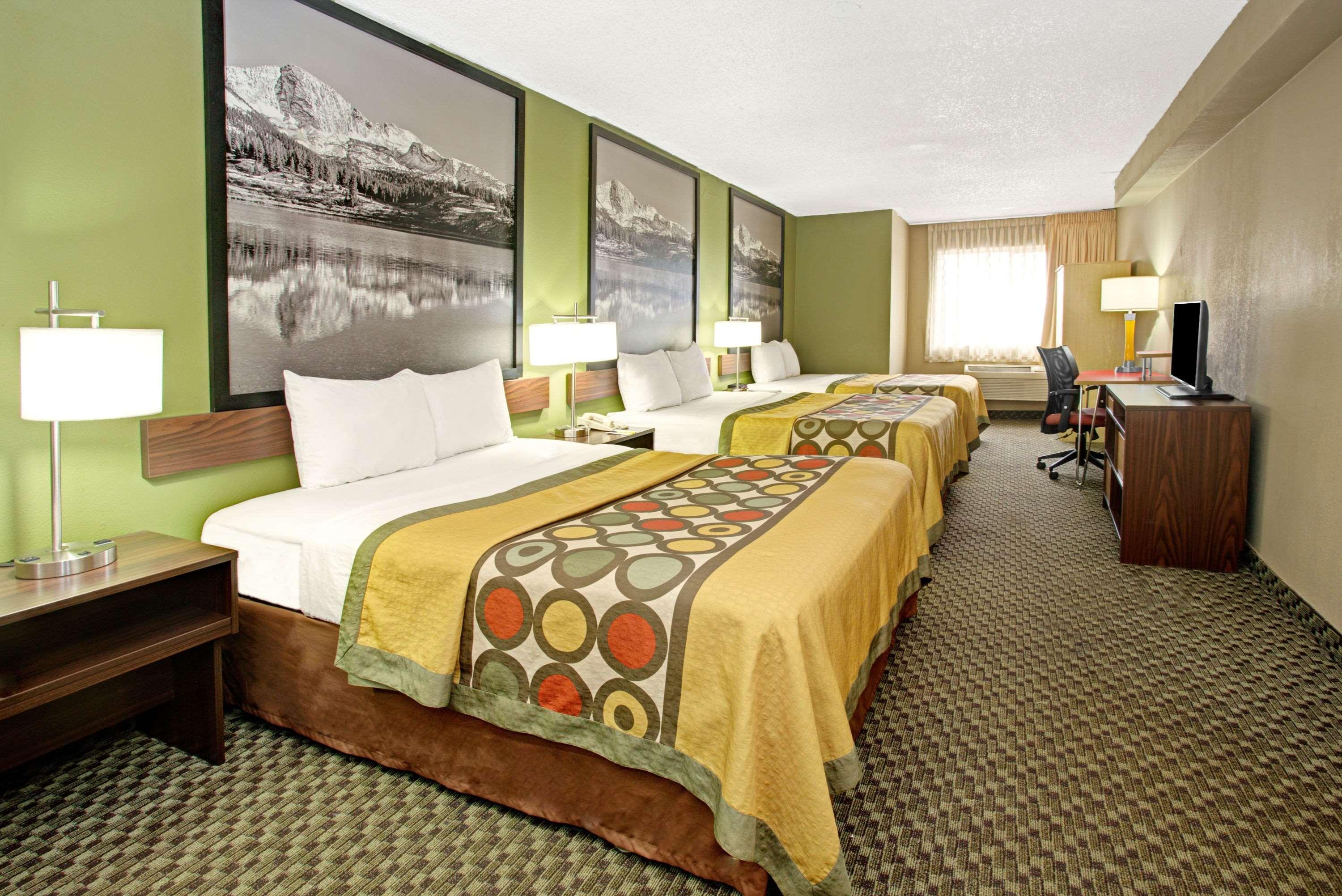 ซูเปอร์ 8 บาย วินด์แฮม วีท ริดจ์/เดนเวอร์ เวสต์ วีท Hotel วีทริดจ์ ภายนอก รูปภาพ